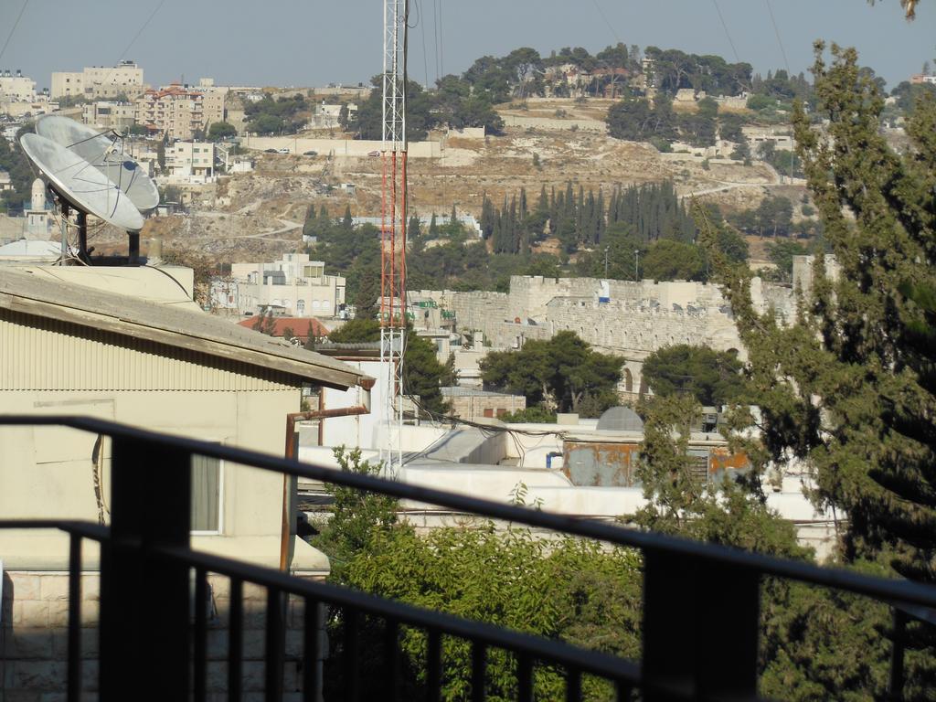 Naama New Boutique Apartment Jerusalem Exterior photo
