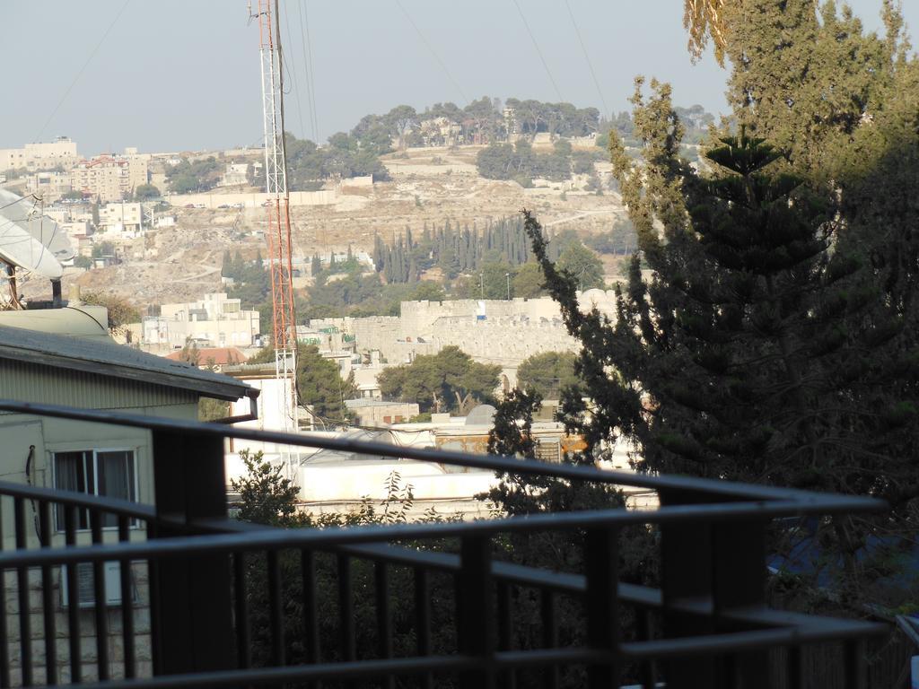 Naama New Boutique Apartment Jerusalem Exterior photo