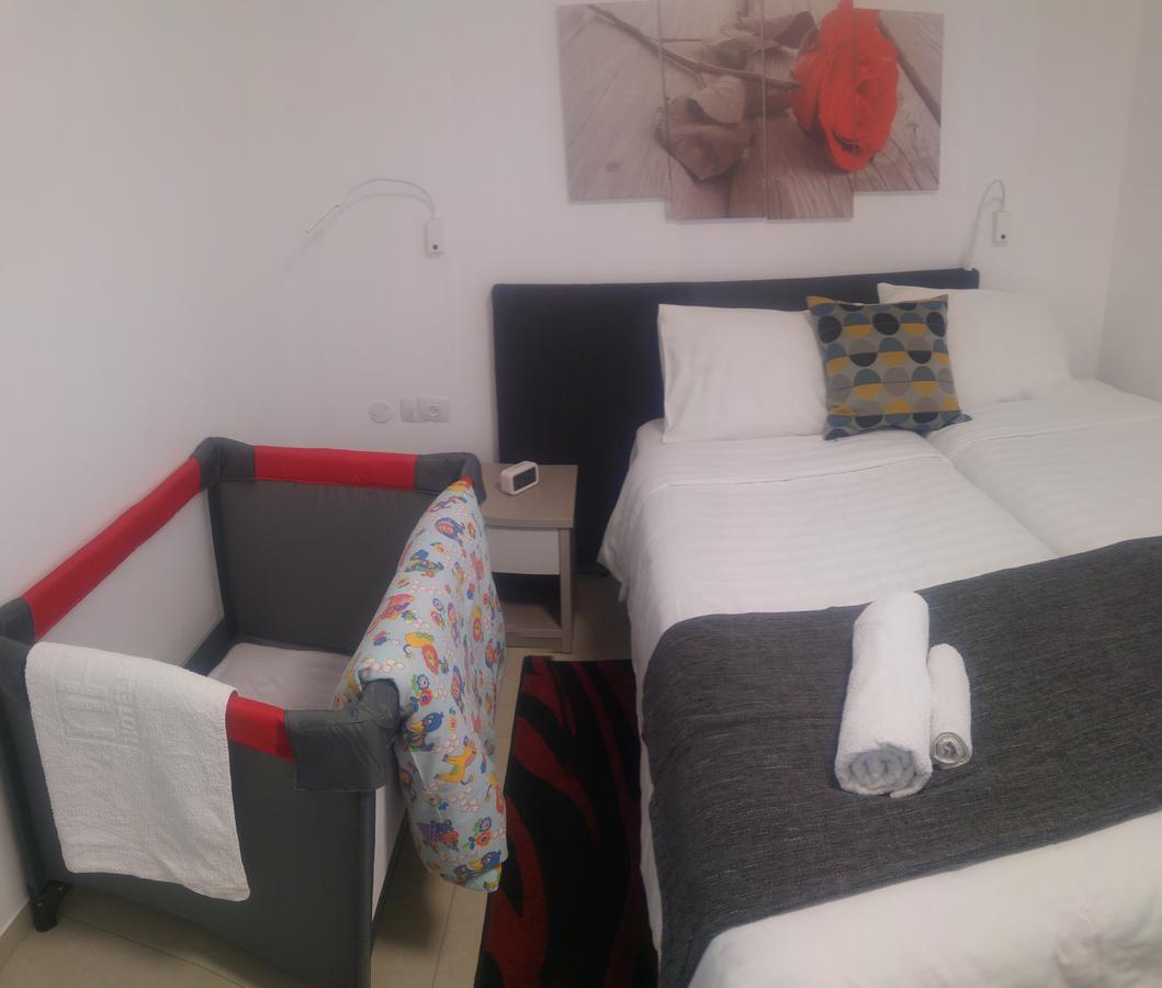 Naama New Boutique Apartment Jerusalem Exterior photo